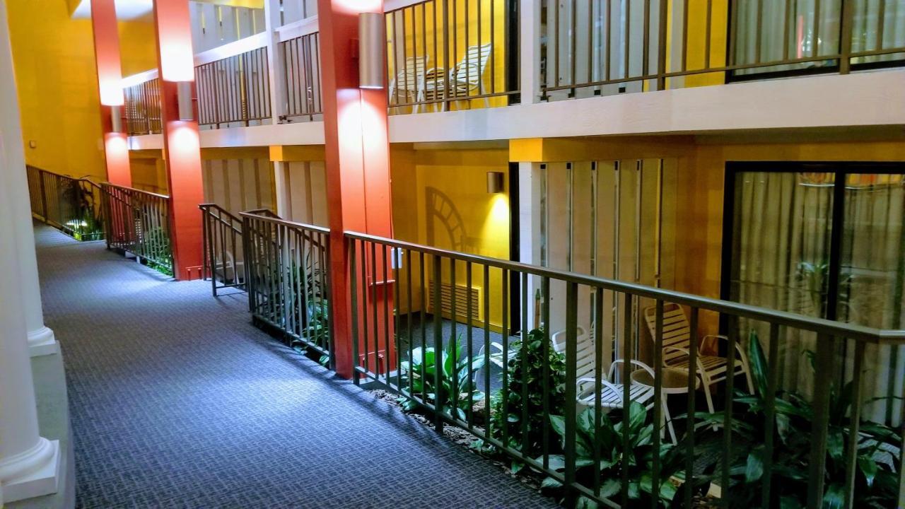 Bel-Aire Hotel Lake Erie Exterior foto